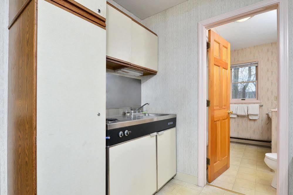 The Barrington Bed & Breakfast 4*
